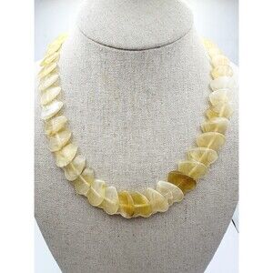 Vintage Plastic Lucite Heart Necklace 18”
